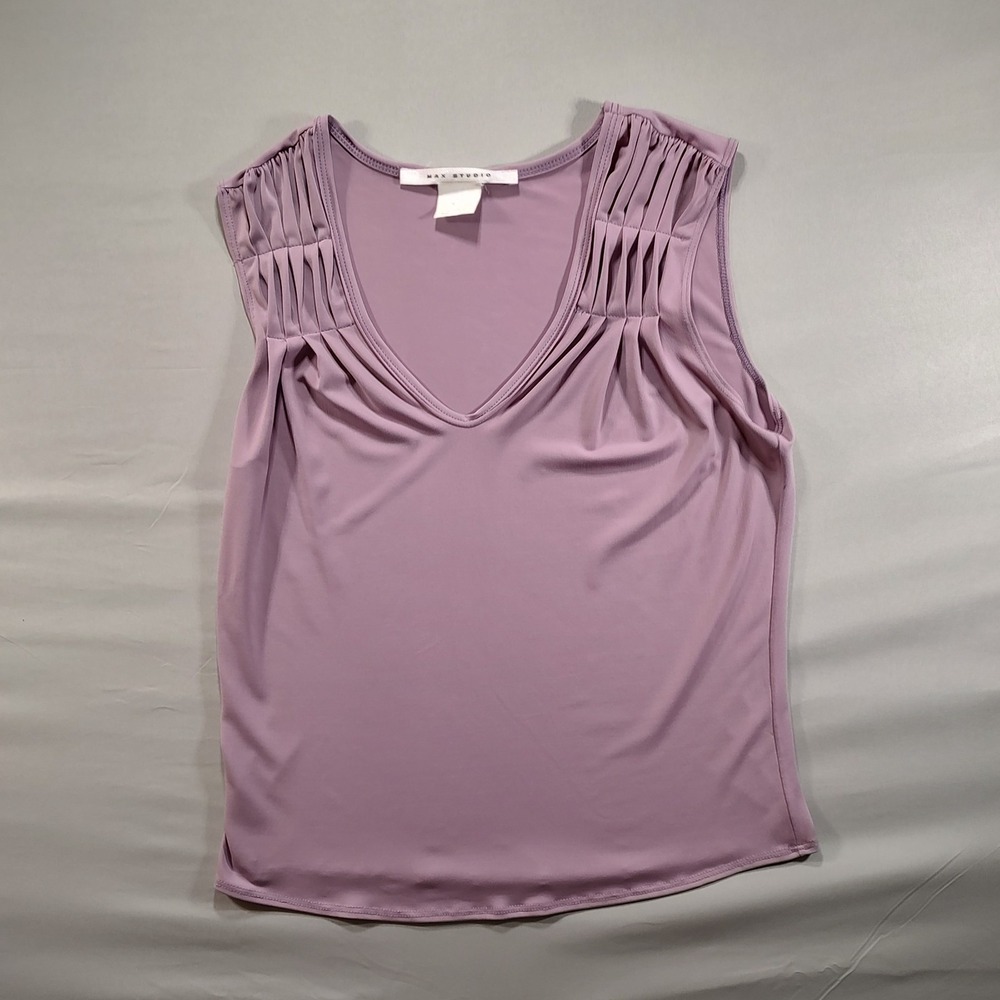 Max Studio Lilac Purple Pleated V-Neck Sleeveless Blouse Medium Women's Top